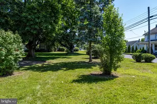 564 W Maple Grove Rd, Denver, PA 17517 - Photo 58