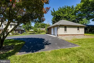 564 W Maple Grove Rd, Denver, PA 17517 - Photo 52