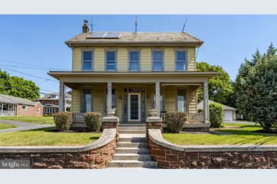 564 W Maple Grove Road, Denver, PA 17517 - Photo 1