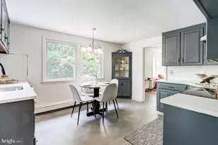 38 Peacock Dr, Lancaster, PA 17601 - Photo 8