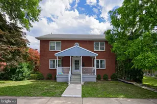 1240 Manor St, Columbia, PA 17512 - Photo 1