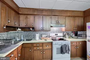 251 S Charlotte St, Manheim, PA 17545 - Photo 36