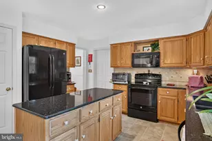 13 Diane Ave, Lititz, PA 17543 - Photo 16