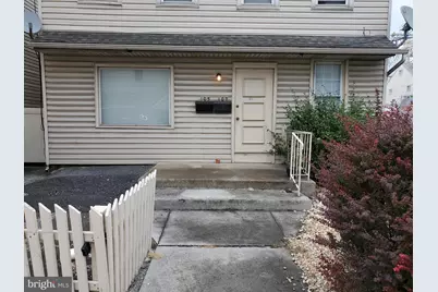 105 S Railroad Avenue, New Holland, PA 17557 - Photo 1