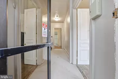 233 W Chestnut Street, Lancaster, PA 17602 - Photo 2