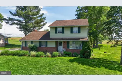 1106 Village Road, Lancaster, PA 17602 - Photo 2