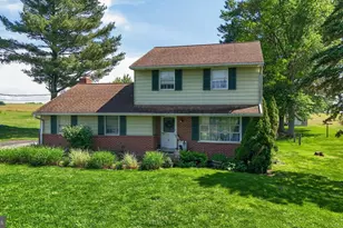 1106 Village Rd, Lancaster, PA 17602 - Photo 2