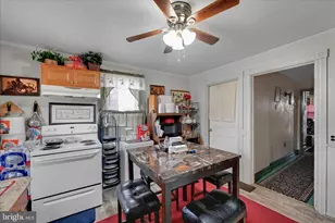 28 S Roberts Ave, New Holland, PA 17557 - Photo 8