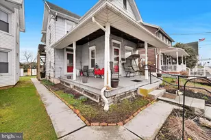 28 S Roberts Ave, New Holland, PA 17557 - Photo 6