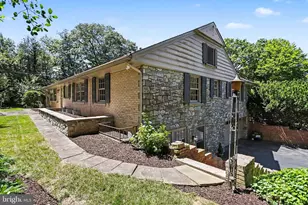 2210 Stratford Rd, Lancaster, PA 17603 - Photo 46