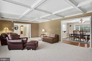 2210 Stratford Rd, Lancaster, PA 17603 - Photo 12
