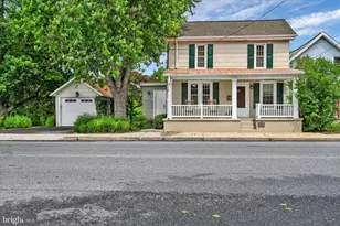 536 W High St, Manheim, PA 17545 - Photo 4