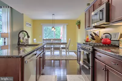 121 E Valley Road, Denver, PA 17517 - Photo 4