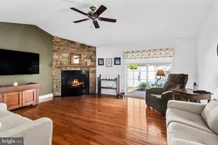 2 Waterleaf Rd, Lancaster, PA 17603 - Photo 8