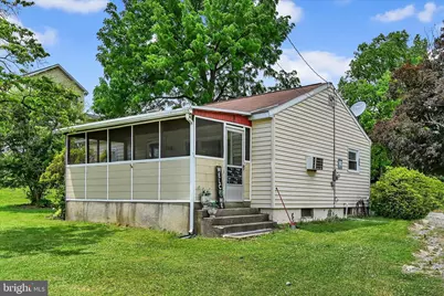 313-315 E Cottage Avenue, Millersville, PA 17551 - Photo 6