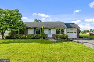2136 Hobson Rd, Lancaster, PA 17602 - Photo 4