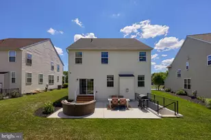 404 Malory St, Lancaster, PA 17603 - Photo 4