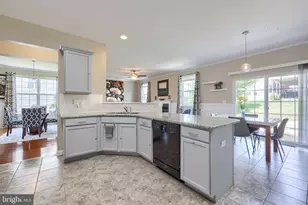 404 Malory St, Lancaster, PA 17603 - Photo 22