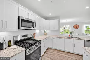 823 Talon Wy, Columbia, PA 17512 - Photo 12