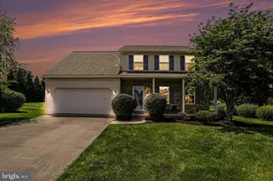 9 Baldwin Dr, Lancaster, PA 17602 - Photo 1