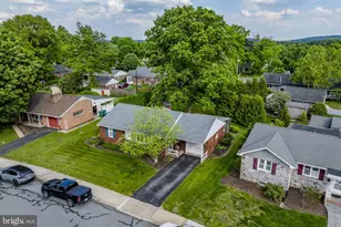 529 S 6th St, Denver, PA 17517 - Photo 2