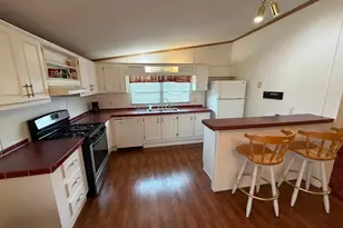 215 Pheasant Ridge Cir, Lancaster, PA 17603 - Photo 2