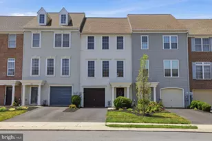 207 Lakeside Crossing, Mount Joy, PA 17552 - Photo 1