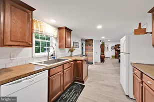 403 W 28th Division Hwy, Lititz, PA 17543 - Photo 14