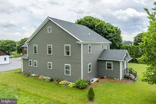 346 Lynwood Rd, Bird in Hand, PA 17505 - Photo 4