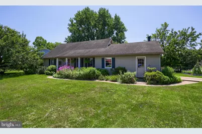 2202 Hershey Avenue, East Petersburg, PA 17520 - Photo 2
