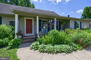 2202 Hershey Ave, East Petersburg, PA 17520 - Photo 4