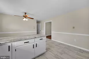 765 Brandt St, Manheim, PA 17545 - Photo 18