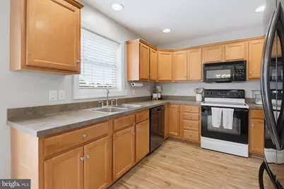 5105 Oak Leaf Drive, Mount Joy, PA 17552 - Photo 12