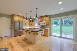 303 Parkwood Dr, Lancaster, PA 17603 - Photo 14