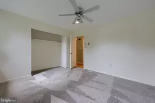 303 Parkwood Dr, Lancaster, PA 17603 - Photo 26