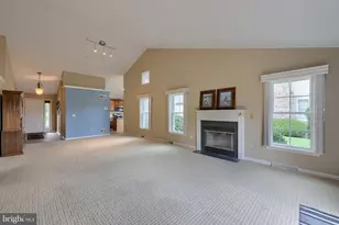 1274 Crestview Dr, Denver, PA 17517 - Photo 12