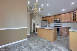 1274 Crestview Dr, Denver, PA 17517 - Photo 6