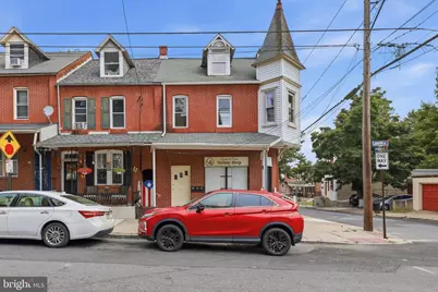 121 Laurel Street, Lancaster, PA 17603 - Photo 2
