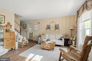213 Willow Dr, Denver, PA 17517 - Photo 8