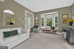 1115 Persimmon Dr, Lancaster, PA 17601 - Photo 8