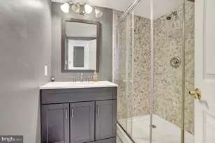 208 S 6th St, Columbia, PA 17512 - Photo 22
