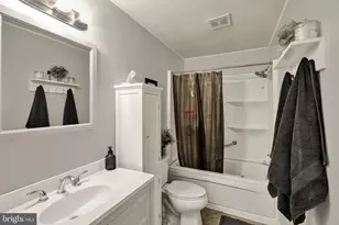 220 Pleasant Valley Rd, East Earl, PA 17519 - Photo 14