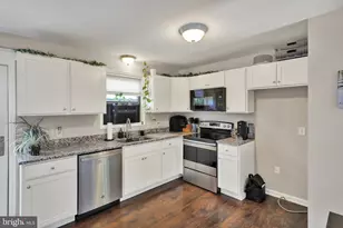 220 Pleasant Valley Rd, East Earl, PA 17519 - Photo 8