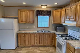 278 Pfautz Hill Rd, Stevens, PA 17578 - Photo 2
