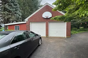 2 Hoover Rd, Lancaster, PA 17603 - Photo 4
