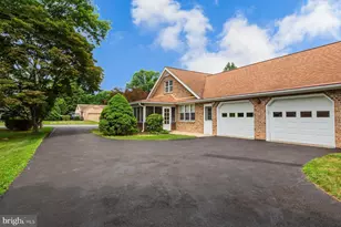 743 Barrholly Dr, Lancaster, PA 17603 - Photo 78