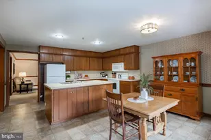 743 Barrholly Dr, Lancaster, PA 17603 - Photo 26
