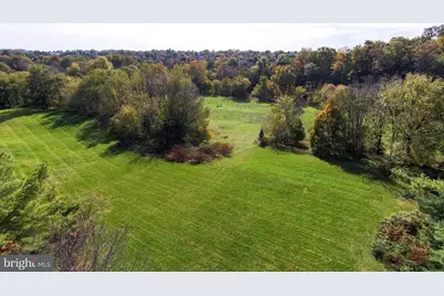 1343 Beaconfield Lane, Lancaster, PA 17601 - Photo 2