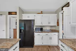 2658 Pinewood Rd, Lancaster, PA 17601 - Photo 18
