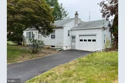 1811 Woodland Avenue, Lancaster, PA 17602 - Photo 1